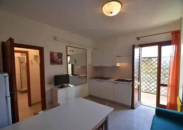 Bilocale Sabbia 3 - Zona Mare Con Terrazza, Clima E Posta Auto דירה מרינה די קמפו