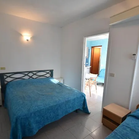 Appartamenti SABBIA - Zona mare con terrazze, clima, e posti auto *