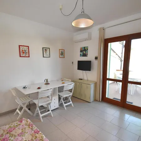 Bilocale Sabbia 3 - Zona Mare Con Terrazza, Clima E Posta Auto * Marina di Campo