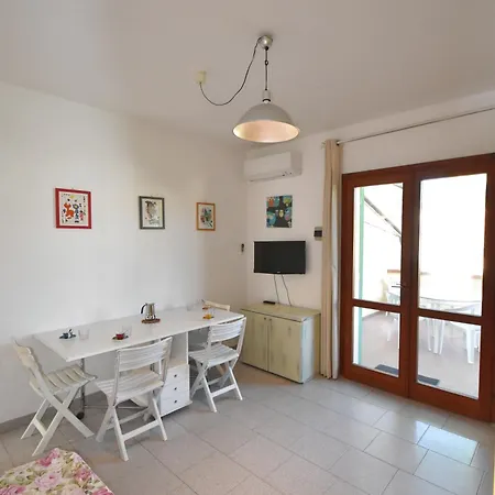 Bilocale Sabbia 3 - Zona Mare Con Terrazza, Clima E Posta Auto * Marina di Campo
