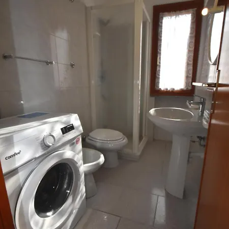 Bilocale Sabbia 3 - Zona Mare Con Terrazza, Clima E Posta Auto *